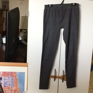 Leggings with cutout heels 6 for $20💕